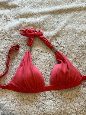 VENUS Goddess Fuchsia Pink Halter Bikini Top hammered metal Strap Detail A cup